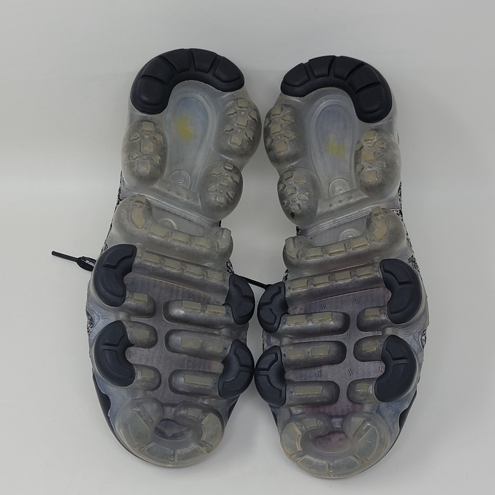 Nike Air VaporMax Flyknit 3 Womens Size 7 Athletic Shoes Sneakers AJ6910-001 - Picture 8 of 10